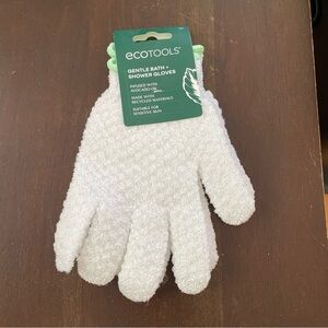 Eco Tools Bath Gloves.
New with tags.